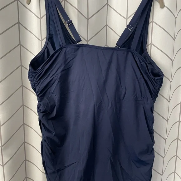 Lands End 16DDD Chlorine Resistant Adjustable V-neck Underwire Tankini - Picture 3 of 5